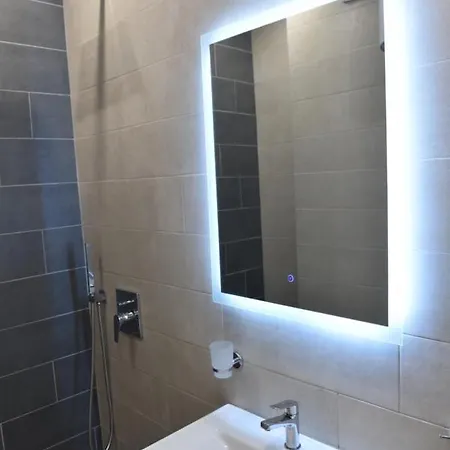 Amar Apartment *