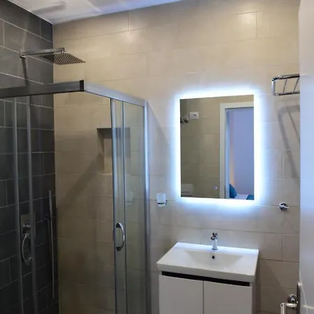 Amar Apartment Himarë
