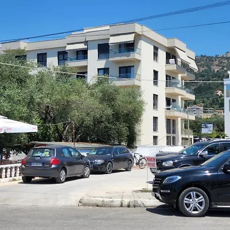 Apartment Amar *